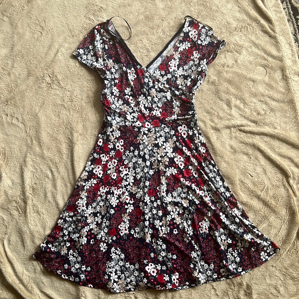 Small Kaileigh floral dress